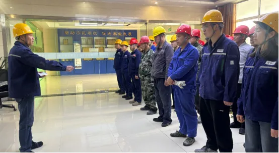 红线不可越,安全不松弦 ——国星公司班前安全动员会侧记 红线不可越,安全不松弦 ——国星公司班前安全动员会侧记